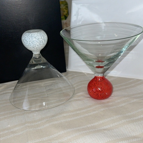 Luminescence‎ Glass Crystal Ball Base/ Stem Martini Glasses (set of 2), Romania - Picture 1 of 12